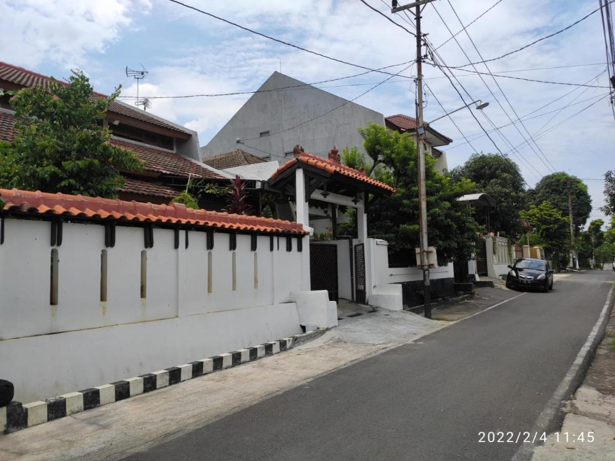 Kelana 2 Nice Homestay Семаранг Екстер'єр фото